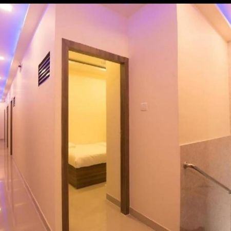 Hotel Golden Galaxy Bombaj Zewnętrze zdjęcie